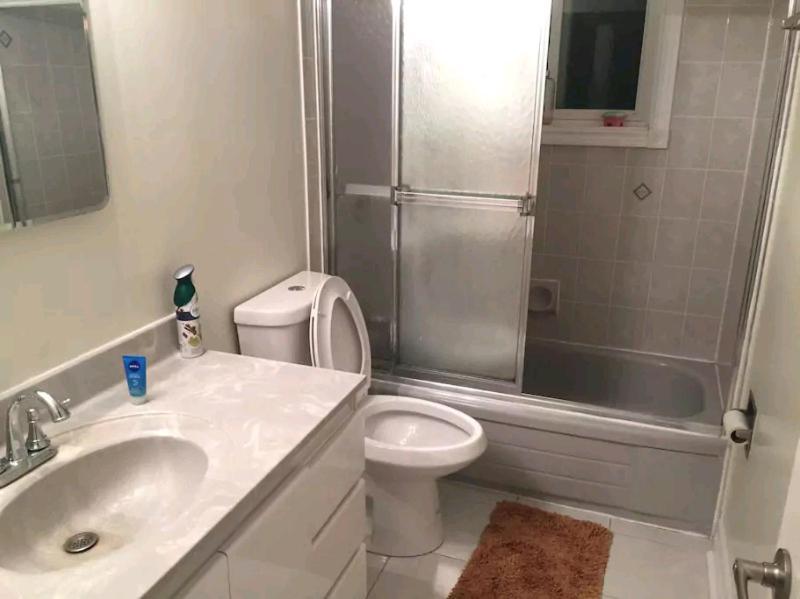 Private Rooms 5 Min Finch West Subway - York University Toronto Extérieur photo