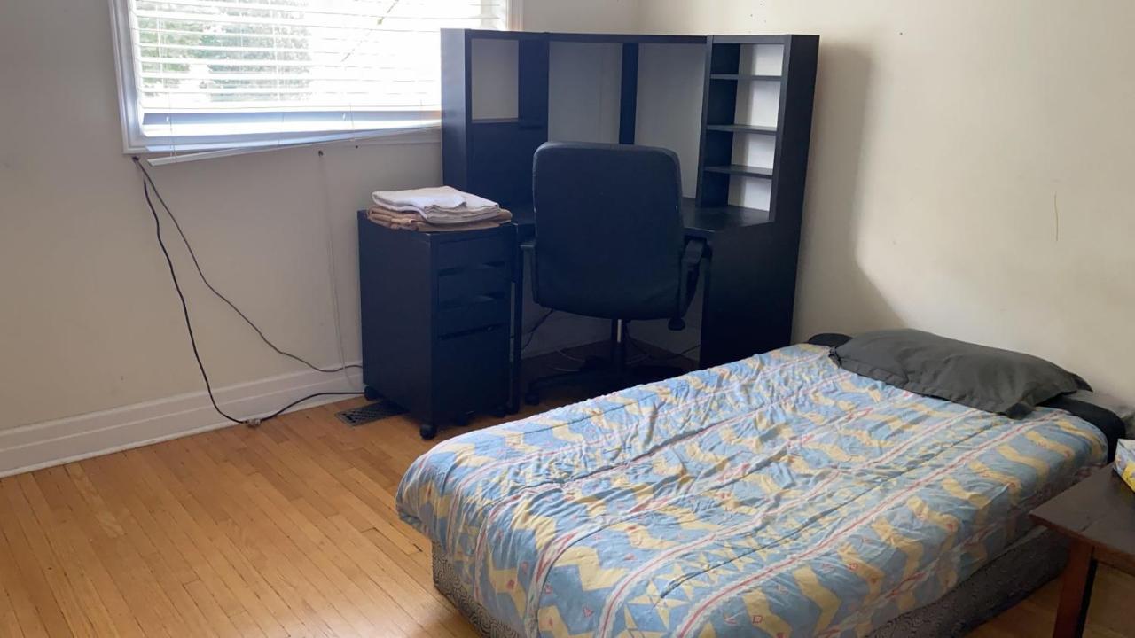 Private Rooms 5 Min Finch West Subway - York University Toronto Extérieur photo